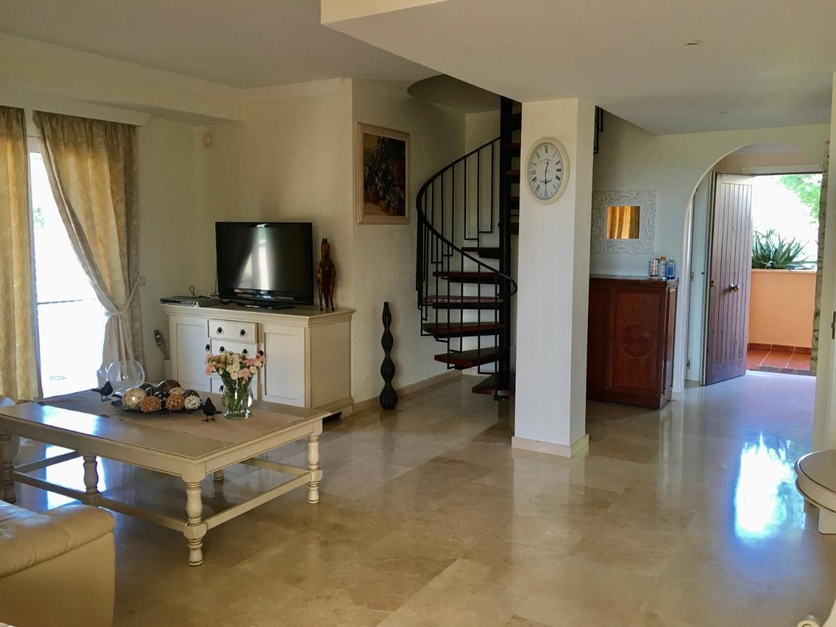 Leilighet Wonderful Penthouse In Jardines De Santa Maria Golf, Elviria, Marbella
